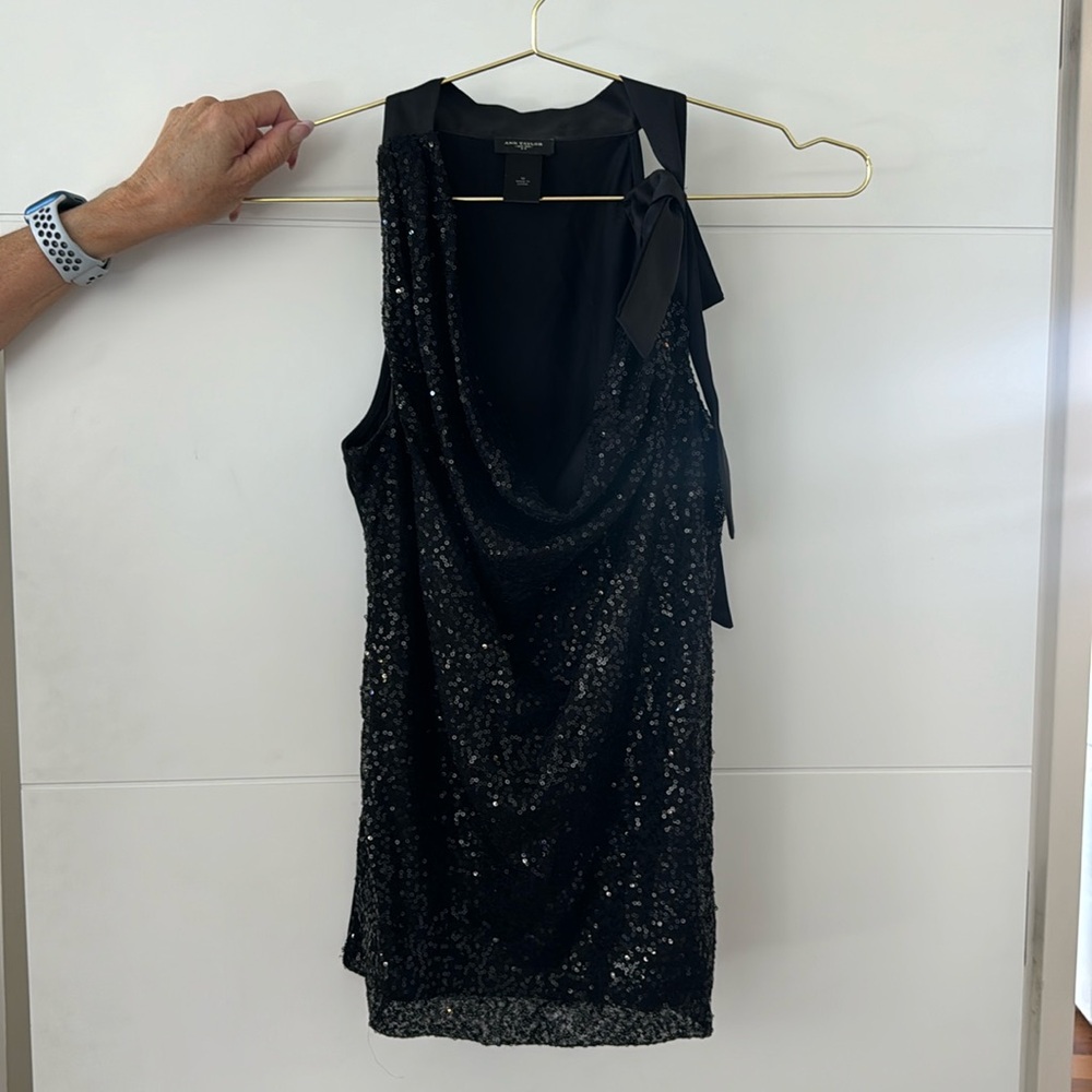 Ann Taylor sequin top w/ bow